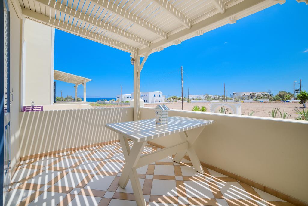 Apartamento Monolithia Kamári Exterior foto